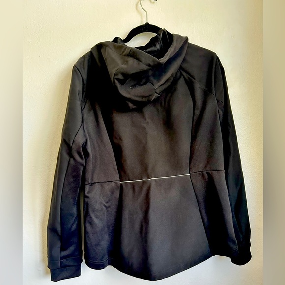 Spyder Active Water Repellent Women Jacket - Picture 7 of 16